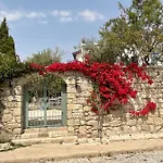 Temucin Hotel